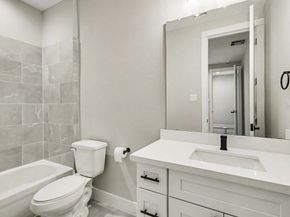 825 Woodcrest Drive, Houston TX 77018