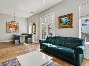 825 Woodcrest Drive, Houston TX 77018