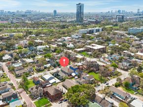 1812 Kane Street, Houston TX 77007