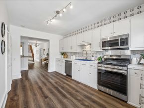 1812 Kane Street, Houston TX 77007