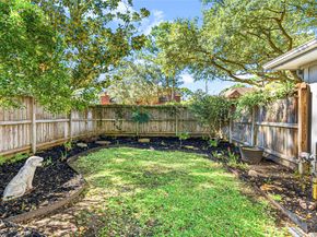 7906 Duncansby Vale Road, Houston TX 77095