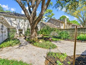 7906 Duncansby Vale Road, Houston TX 77095