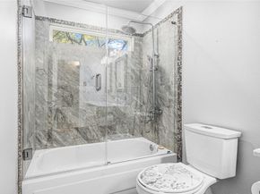 7906 Duncansby Vale Road, Houston TX 77095
