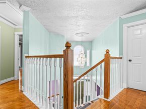 7906 Duncansby Vale Road, Houston TX 77095