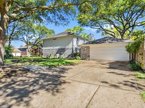 7906 Duncansby Vale Road, Houston TX 77095