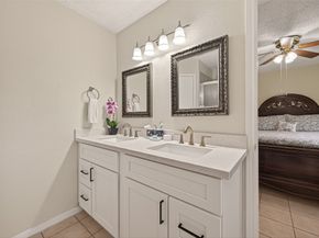 635 Coolwood Drive, Houston TX 77013
