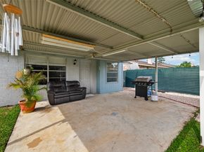 635 Coolwood Drive, Houston TX 77013