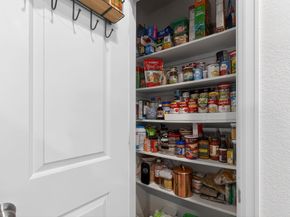 19043 Pinewood Grove Trail, New Caney TX 77357