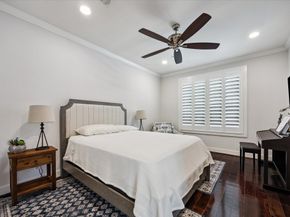 1047 W 17th Street, Houston TX 77008