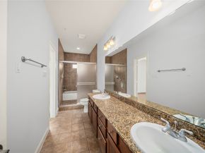 202 Mcgowen Street F, Houston TX 77006