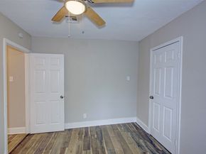 4220 Delhi Street, Houston TX 77022