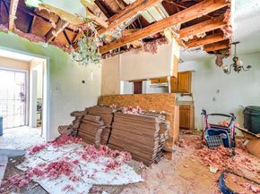 5011 Brisbane Drive, Houston TX 77048