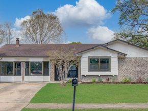 9314 Autauga Street, Houston TX 77080