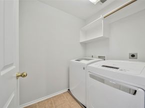 35 Ledgestone Place, The Woodlands TX 77382