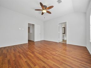 35 Ledgestone Place, The Woodlands TX 77382