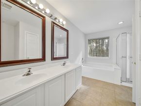 35 Ledgestone Place, The Woodlands TX 77382