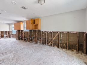 906 Brook Forest Court, Conroe TX 77385