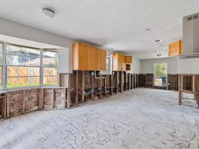 906 Brook Forest Court, Conroe TX 77385