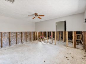906 Brook Forest Court, Conroe TX 77385