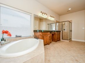 1215 Pendergrass Trail, Sugar Land TX 77479