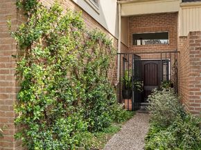 10121 Valley Forge Drive, Houston TX 77042