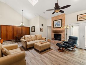 10121 Valley Forge Drive, Houston TX 77042