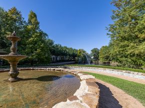 10929 Upland Park, Houston TX 77043