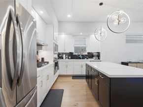 2108 Beall Street, Houston TX 77008