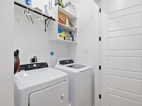 2108 Beall Street, Houston TX 77008