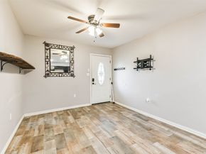 11918 Gardenglen Drive, Houston TX 77070