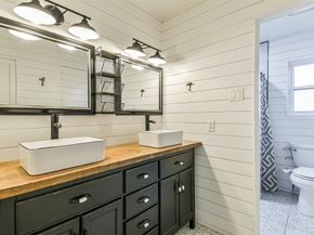 11918 Gardenglen Drive, Houston TX 77070