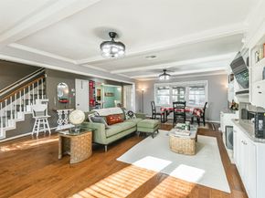 11918 Gardenglen Drive, Houston TX 77070