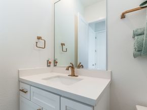 2124 Banks Street, Houston TX 77098