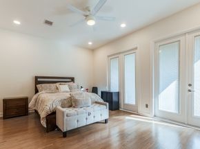 2124 Banks Street, Houston TX 77098