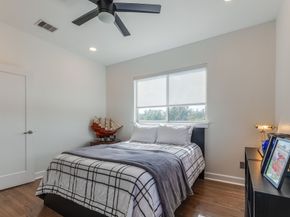 2124 Banks Street, Houston TX 77098