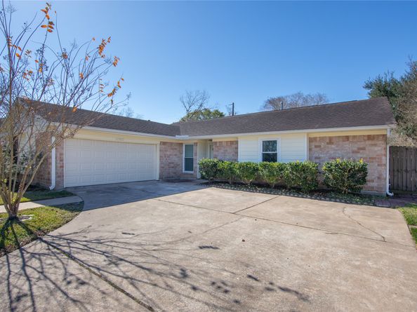 11302 Blackhawk Boulevard, Houston TX 77089