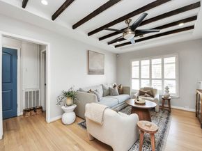 1226 Stonecrest, Houston TX 77018