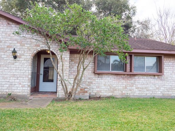 11607 High Star Drive, Houston TX 77072