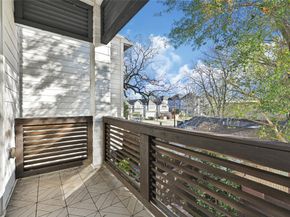 1750 W 23rd Street, Houston TX 77008