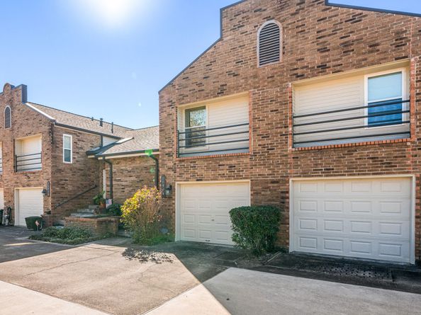 15916 Seahorse Drive, Houston TX 77062