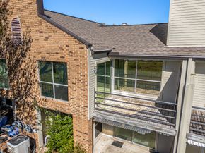 15916 Seahorse Drive, Houston TX 77062