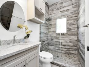 1202 Archer Street, Houston TX 77009