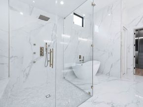 207 W 33rd Street, Houston TX 77018