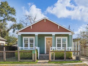 304 Walton Street, Houston TX 77009