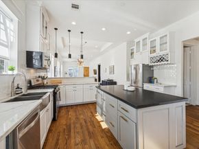 304 Walton Street, Houston TX 77009