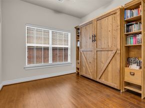 2835 Clinton Drive, Houston TX 77020