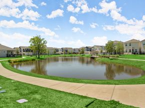 9904 Smokehouse Silo Lane, Houston TX 77080