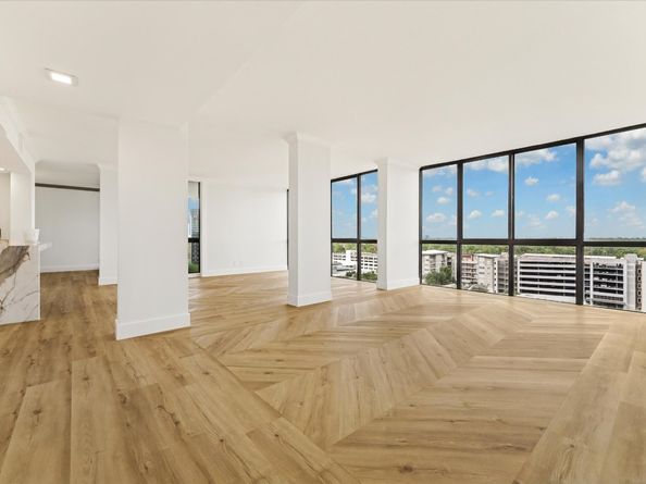 5001 Woodway Drive 1305, Houston TX 77056