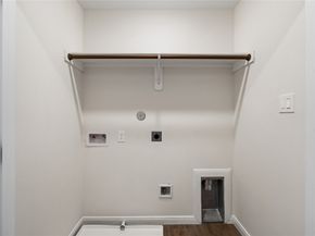 7101 Weyburn Street C, Houston TX 77028