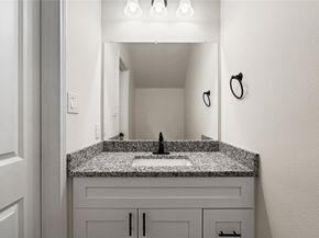 7101 Weyburn Street C, Houston TX 77028